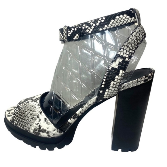 Platform Lug Sole Block Heels Snake Print LEGUA NWOB - Picture 3 of 15